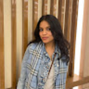 Meet your Posher, Samia